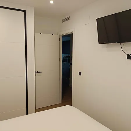 Arsenio Apartment *